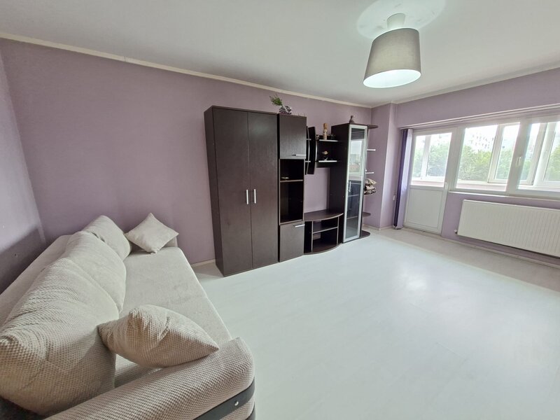 Iancului, Maior Coravu, Piata Muncii