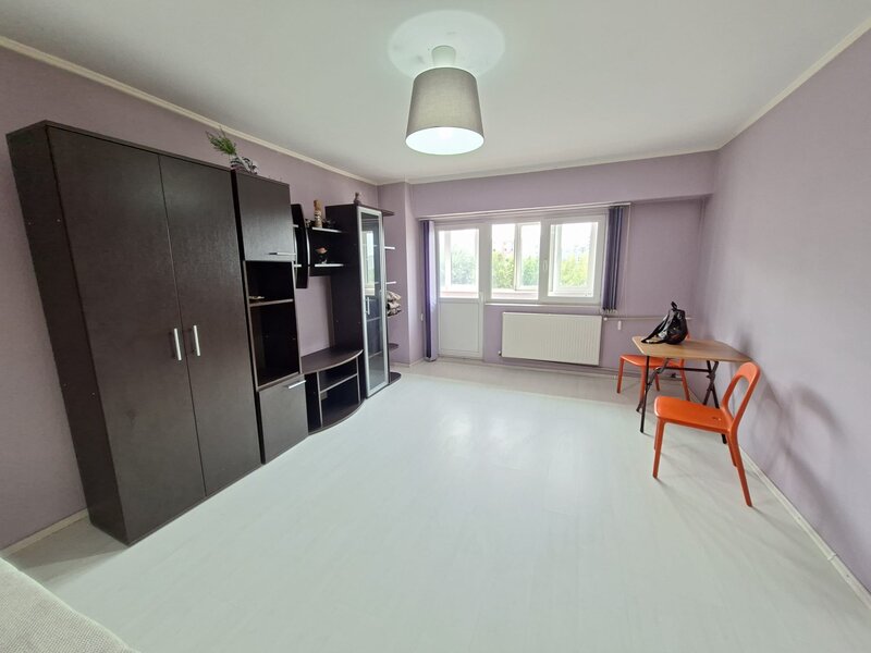 Iancului, Maior Coravu, Piata Muncii