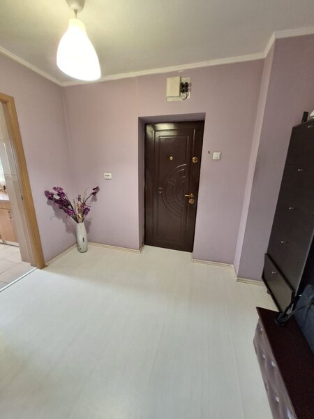 Iancului, Maior Coravu, Piata Muncii