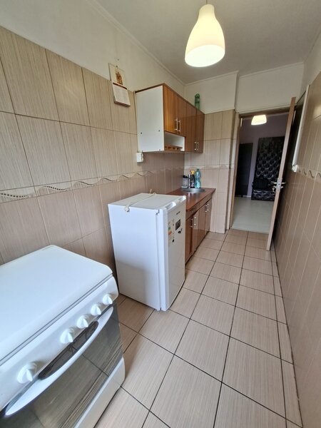 Iancului, Maior Coravu, Piata Muncii